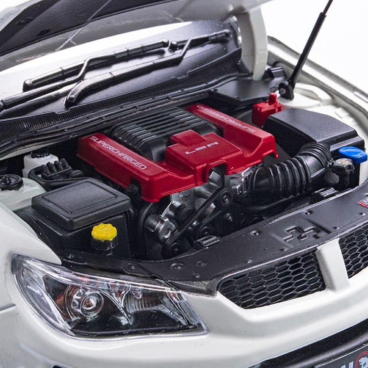 HSV Gen-F2 GTSR - 2017 - Heron White - 1:18 Scale Model Car - Image 9